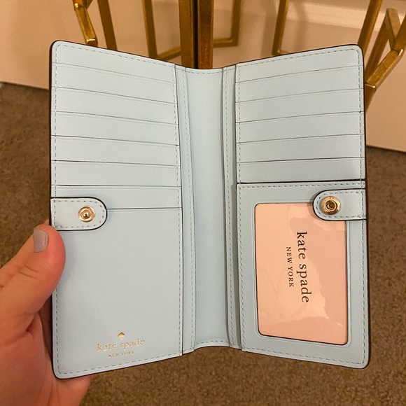 Kate Spade wallet ♠️ - Picture 2 of 5